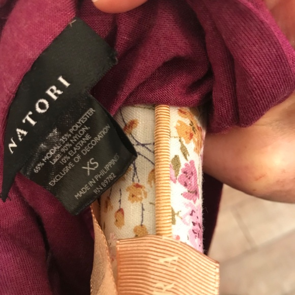 Brand nwot Natori Shangri-La Luxe Robe with antiqued lace - Picture 10 of 12